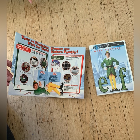 Will Ferrell in ELF on DVD - Picture 2 of 6